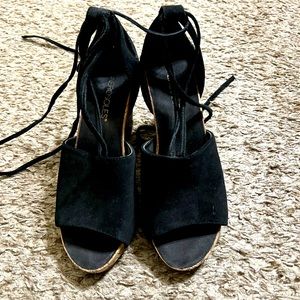 Aerosols black wedges